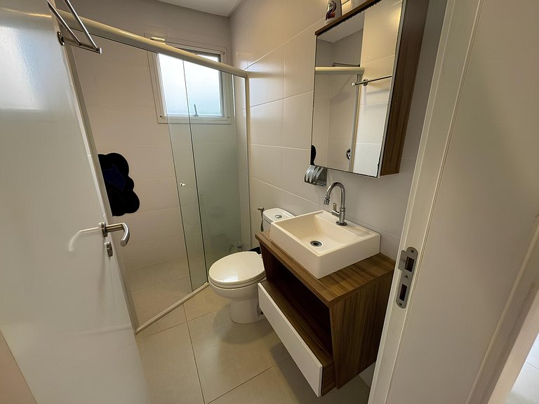 cód 88- Apartamento aconchegante á 100m do mar