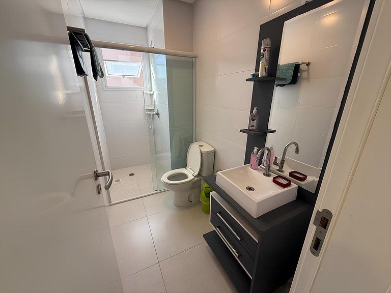 cód 88- Apartamento aconchegante á 100m do mar