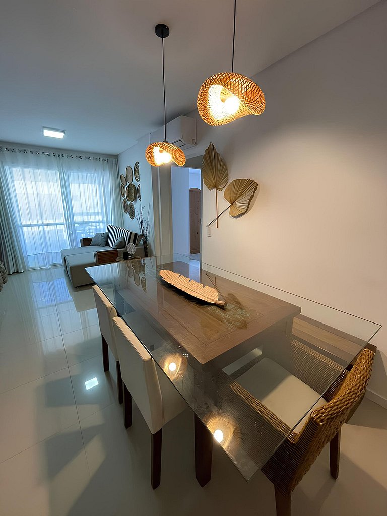 Cód 95 - Apartamento amplo e decorado