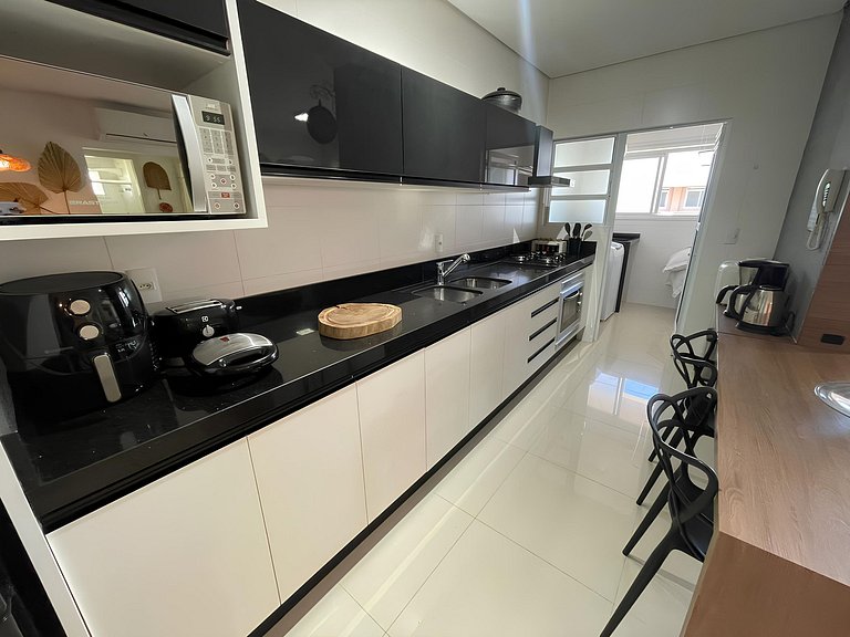 Cód 95 - Apartamento amplo e decorado