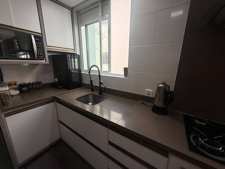 Cód 96 - Excelente apartamento de 2 suítes