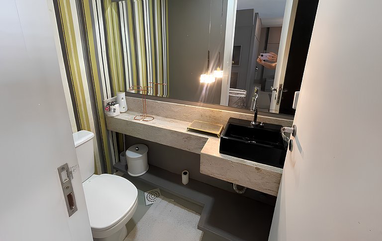Cód 96 - Excelente apartamento de 2 suítes