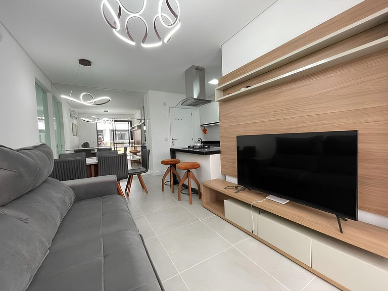 Cód 98 - Belissímo apartamento á 280m do mar