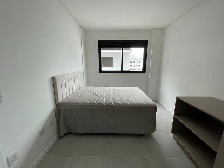 Cód 98 - Belissímo apartamento á 280m do mar