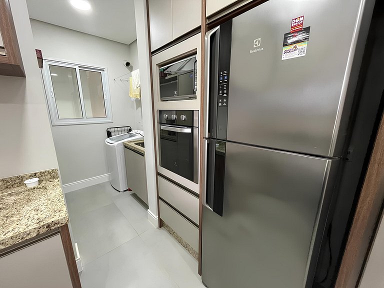 cód 99 - Excelente apartamento 100 metros da praia