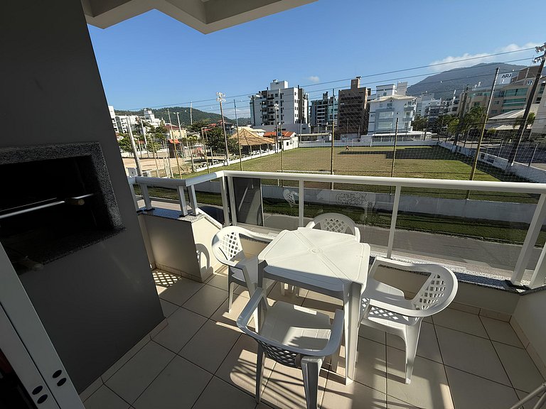 Cód 107 - Apartamento a 50m do mar em Palmas