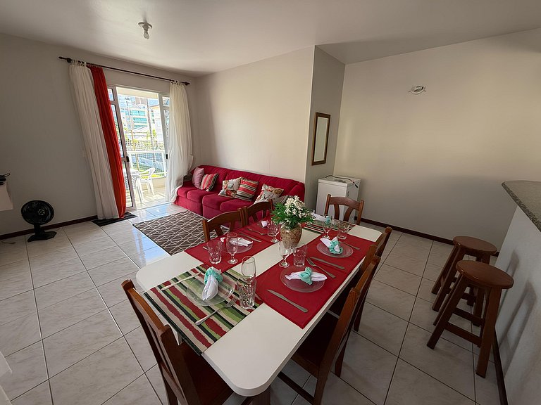 Cód 107 - Apartamento a 50m do mar em Palmas