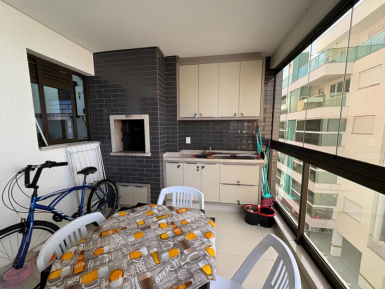 Cód 108 - Apartamento exuberante à 280 m do mar