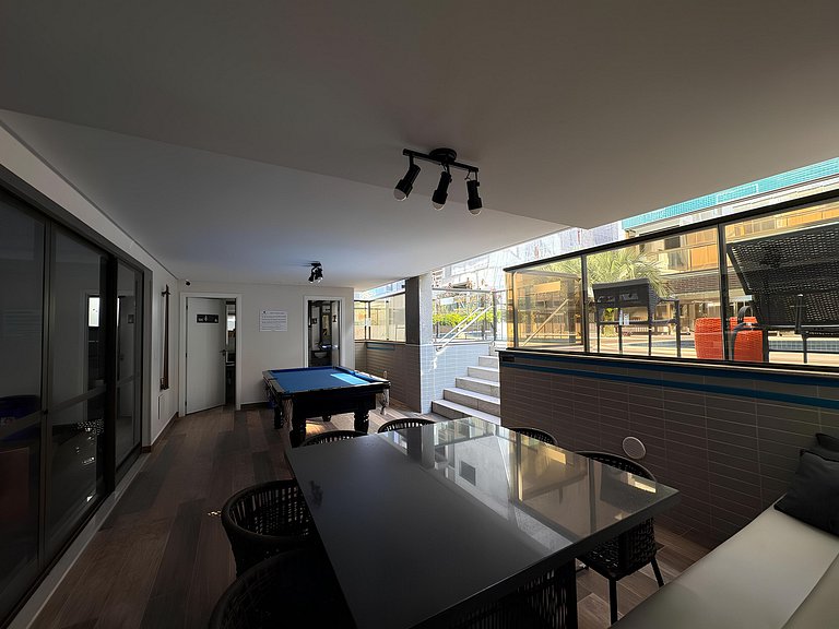 Cód 108 - Apartamento exuberante à 280 m do mar