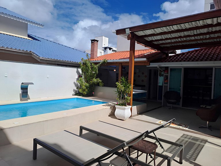 Cód 111-Casa aconchegante apenas 250m do mar