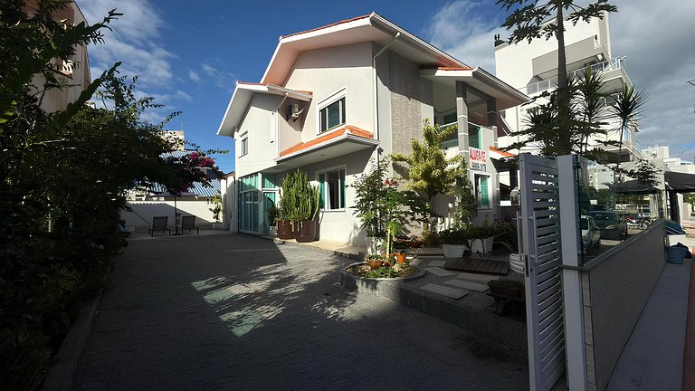 Cód 111-Casa aconchegante apenas 250m do mar