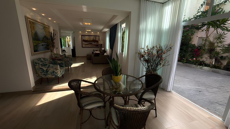Cód 111-Casa aconchegante apenas 250m do mar
