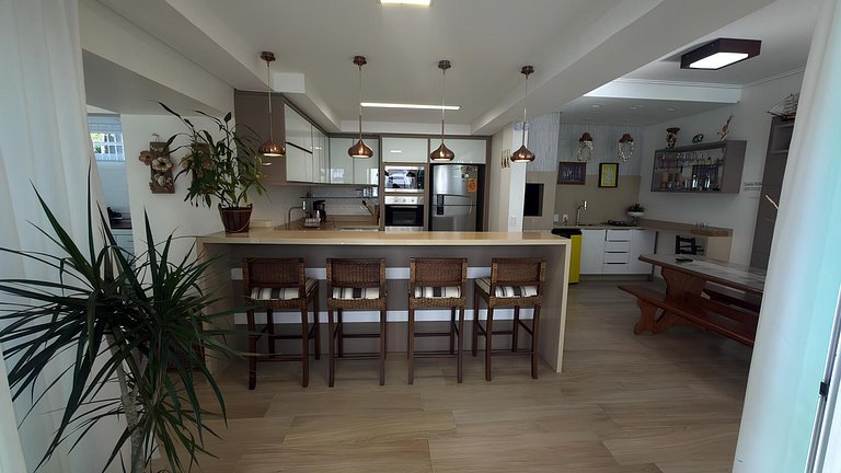 Cód 111-Casa aconchegante apenas 250m do mar