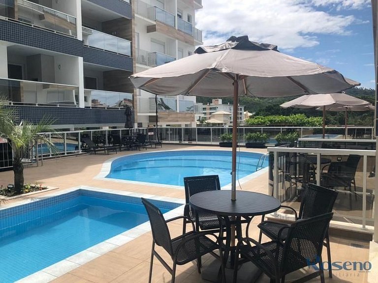 Cód 131- belo apartamento  á 280 metros do mar