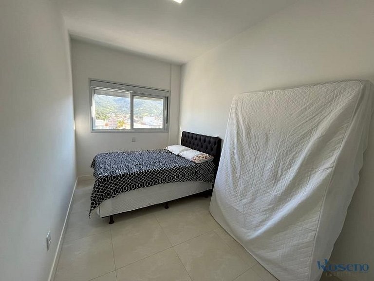 Cód 131- belo apartamento  á 280 metros do mar
