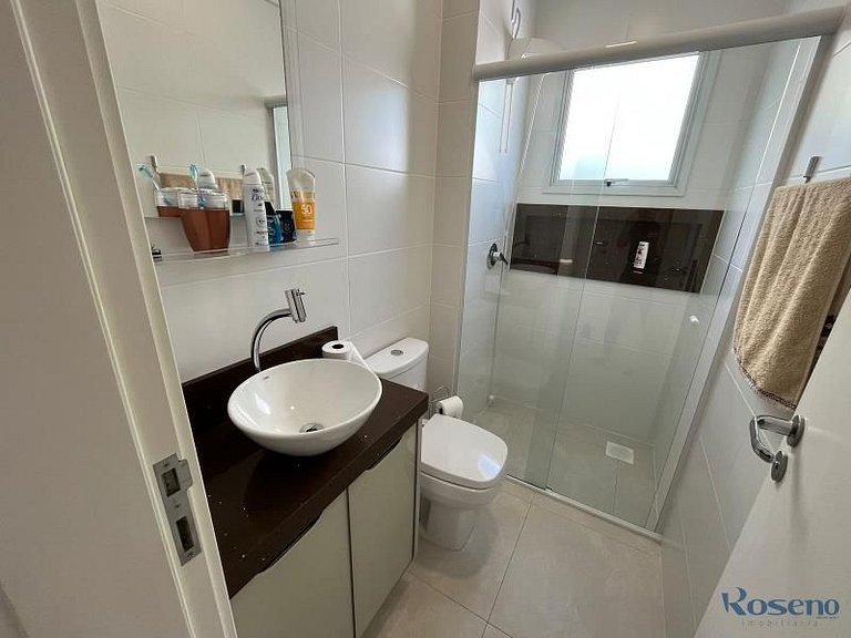 Cód 131- belo apartamento  á 280 metros do mar