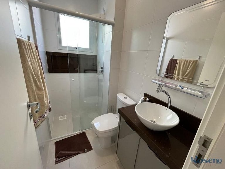 Cód 131- belo apartamento  á 280 metros do mar