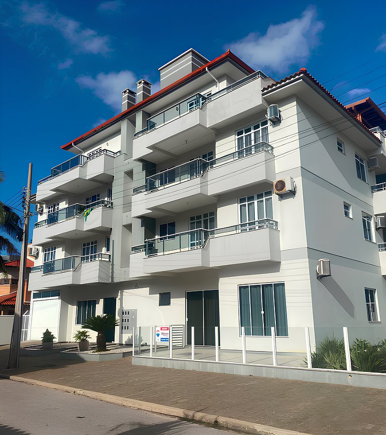 Cód 115 – Apartamento aconchegante a 50m do mar
