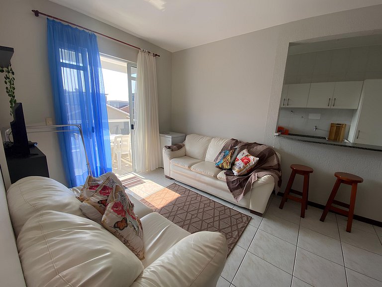 Cód 118- Apartamento á 50m do mar