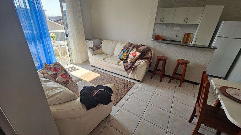 Cód 118- Apartamento á 50m do mar