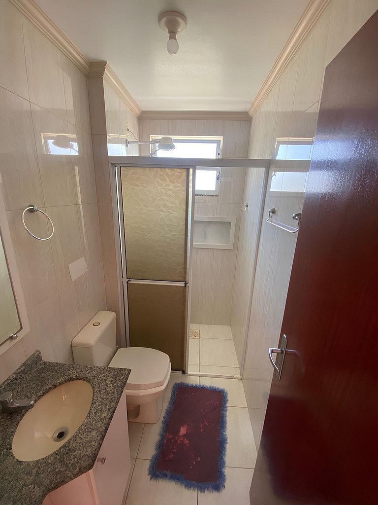 Cód 118- Apartamento á 50m do mar
