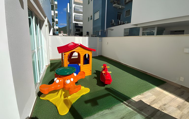 Cód 121 - Apartamento á 280m do mar