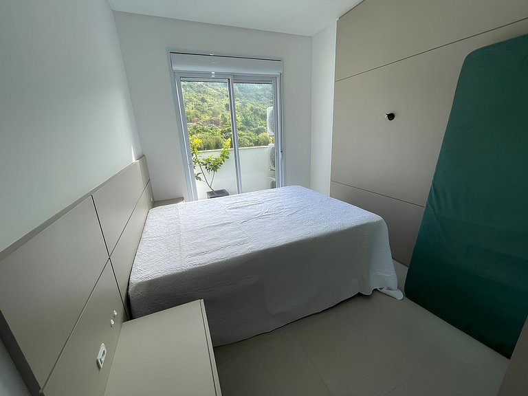 cód 122 - cobertura com jacuzzi próxima do mar!