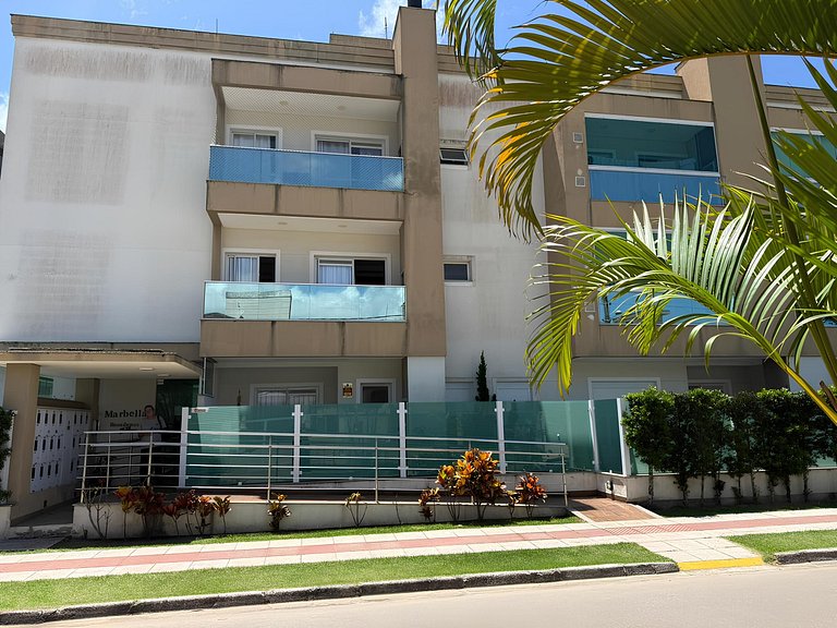 Cód 127 - Apartamento amplo a 500m da Praia de Palmas
