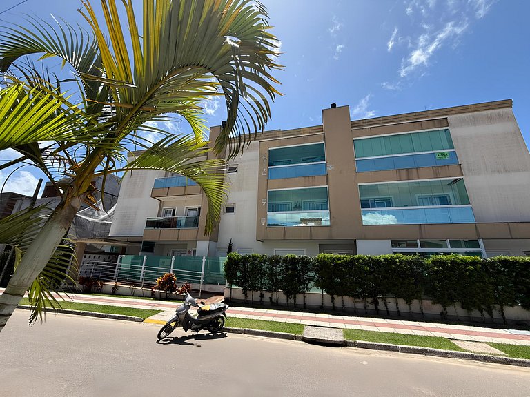 Cód 127 - Apartamento amplo a 500m da Praia de Palmas