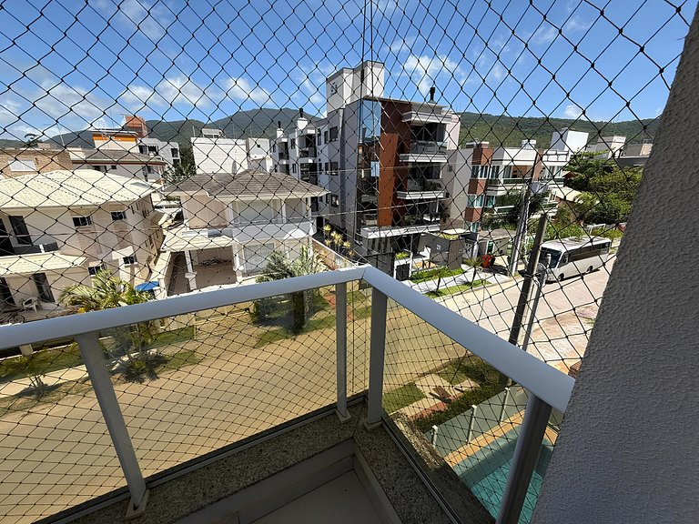 Cód 127 - Apartamento amplo a 500m da Praia de Palmas
