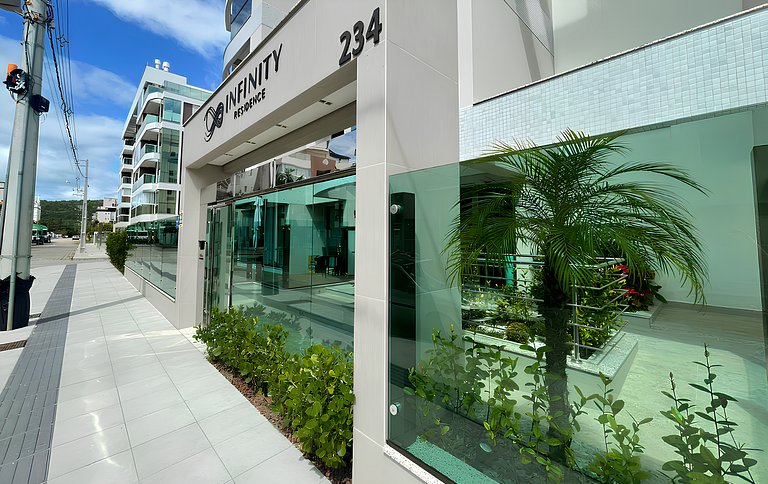 cód 130 - Excelente apartamento amplo e decorado.