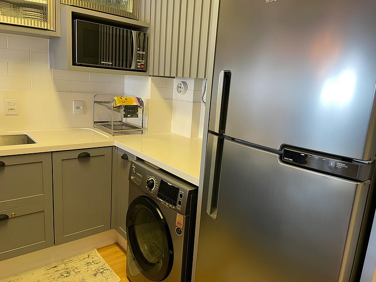 cód 130 - Excelente apartamento amplo e decorado.