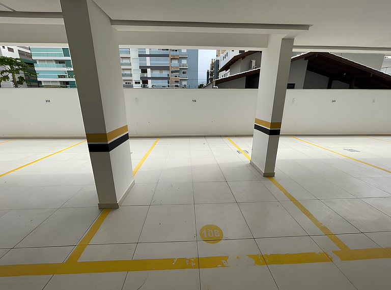 cód 130 - Excelente apartamento amplo e decorado.