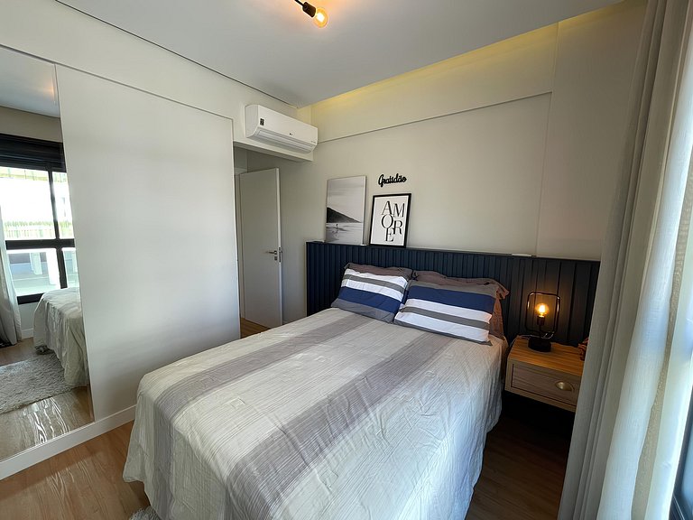 cód 130 - Excelente apartamento amplo e decorado.