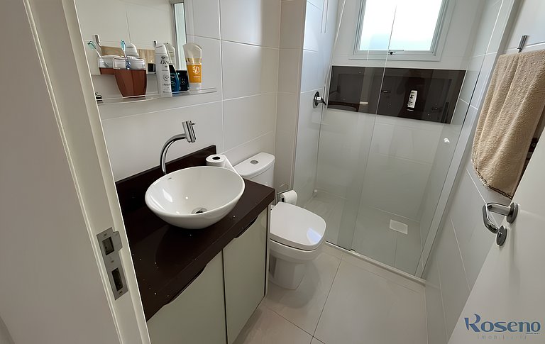 Cód 131- belo apartamento  á 280 metros do mar