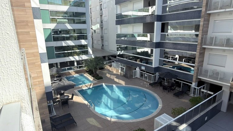 cod 48 - Apartamento com piscina á 280m do mar