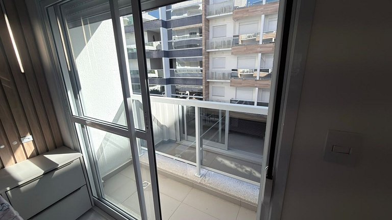 cod 48 - Apartamento com piscina á 280m do mar
