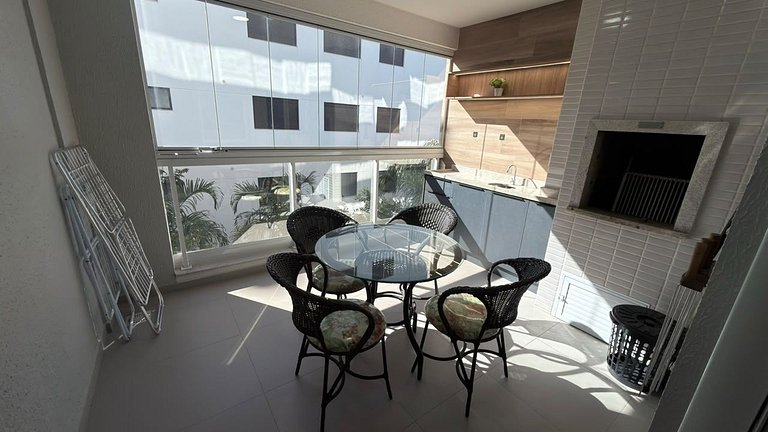 cod 48 - Apartamento com piscina á 280m do mar