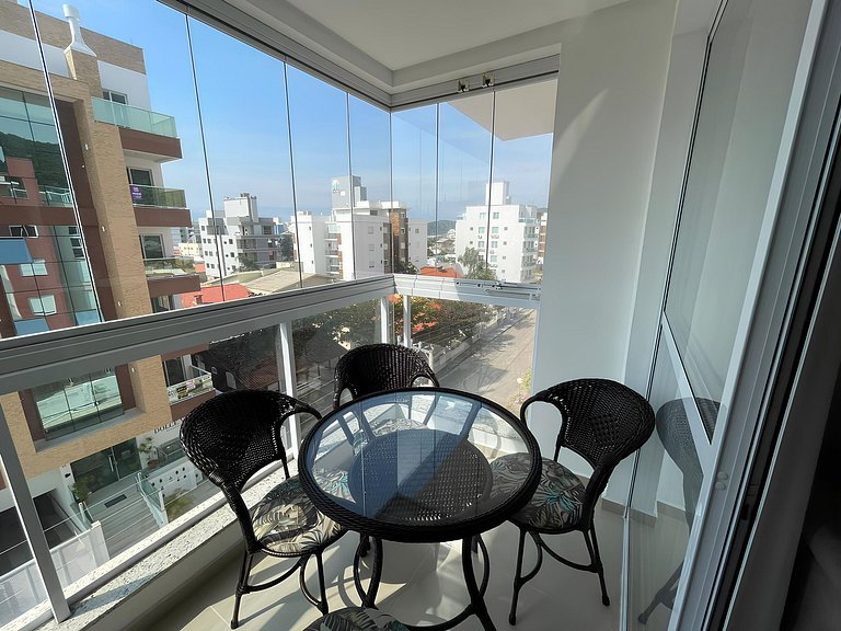 cód 140 - Apartamento aconchegante e decorado