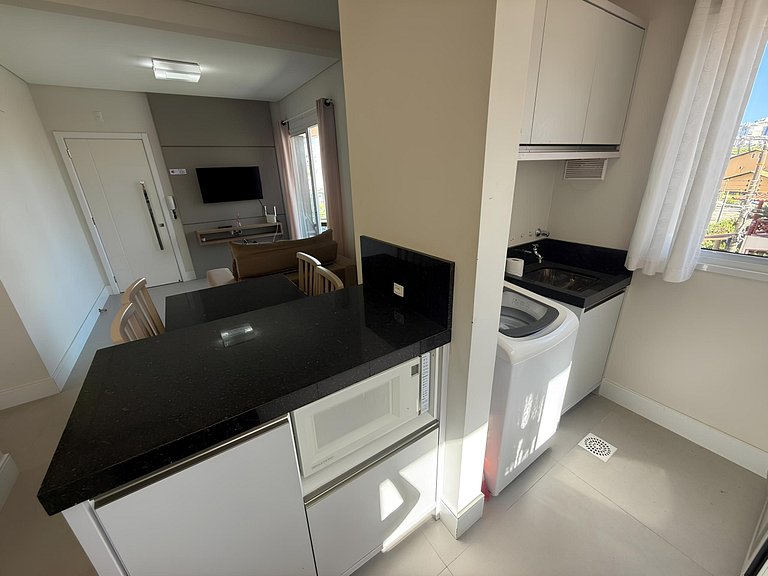 cód 152 - Excelente apartamento á 300m do mar!