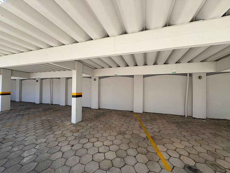 cód 154 - Excelente apartamento apenas 300m do mar
