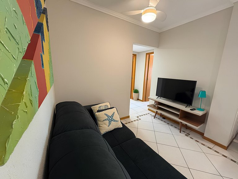 cód 154 - Excelente apartamento apenas 300m do mar
