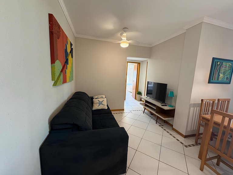 cód 154 - Excelente apartamento apenas 300m do mar