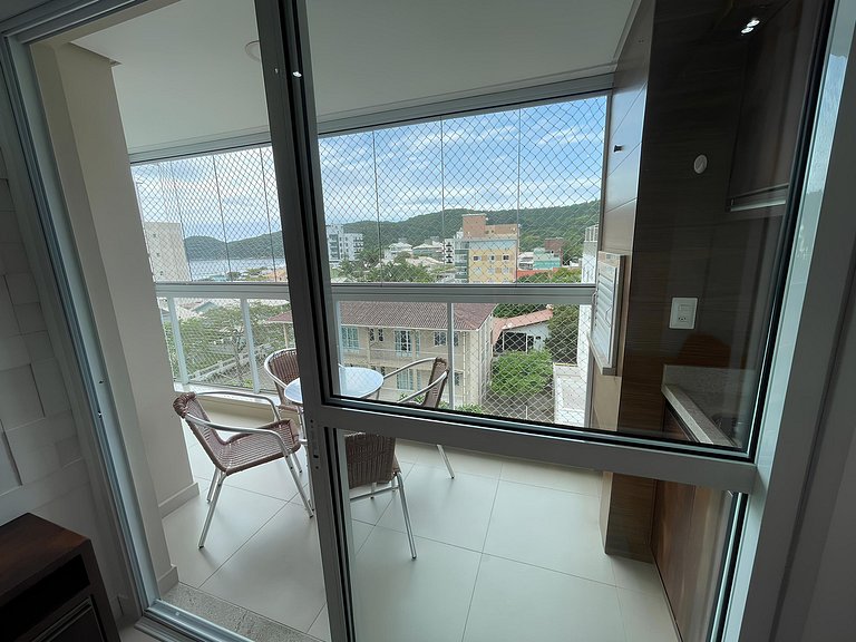 Cód 157 - Apartamento a apenas 100 metros do mar!