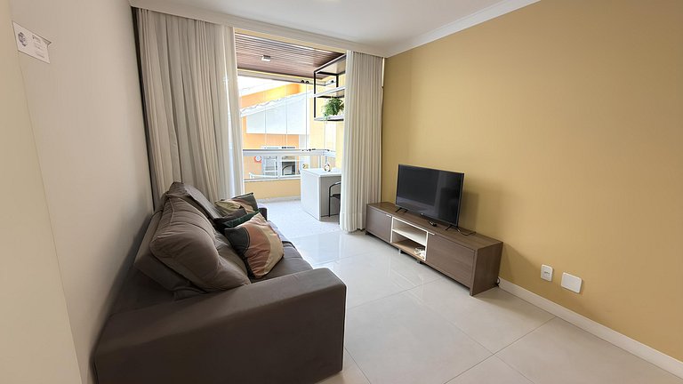 Cód 67 - Apto com 2 dorm no Arpoador Palmas