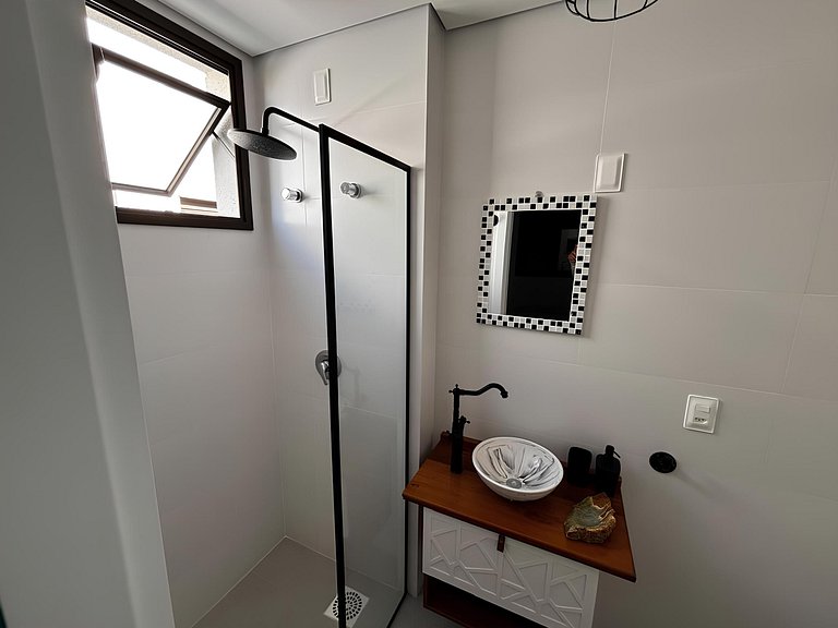 Cód 100 - Apartamento de 1suíte com spa e piscina