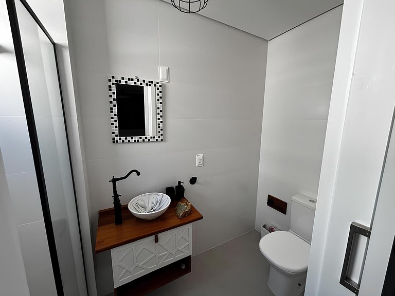Cód 100 - Apartamento de 1suíte com spa e piscina