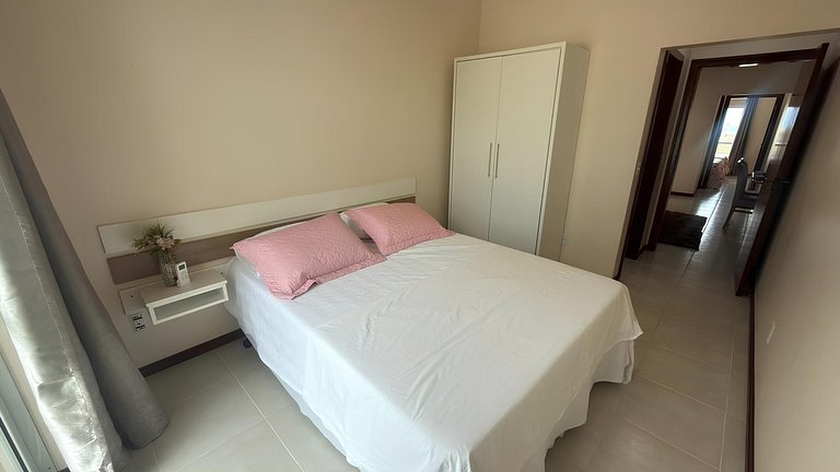 Cód 184- Apartamento aconchegante á 70m do mar.