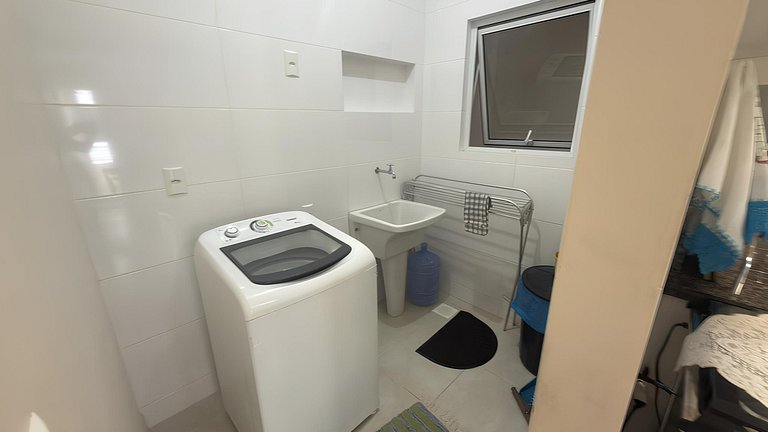 Cód 184- Apartamento aconchegante á 70m do mar.