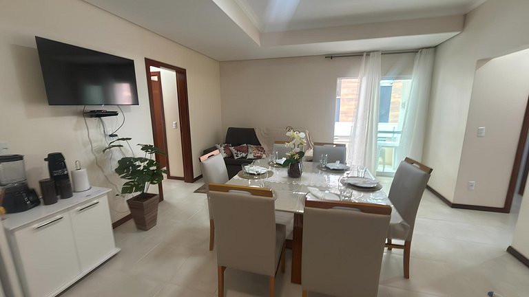 Cód 184- Apartamento aconchegante á 70m do mar.